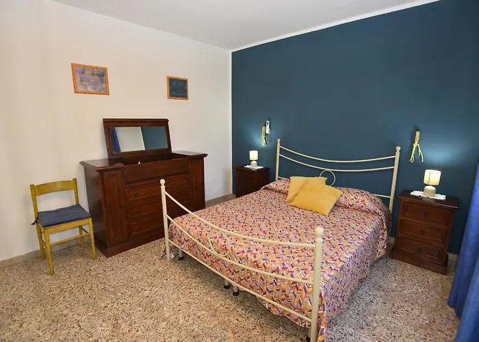 Oleandro - Giardini, Terrazze, Clima E Posti Auto