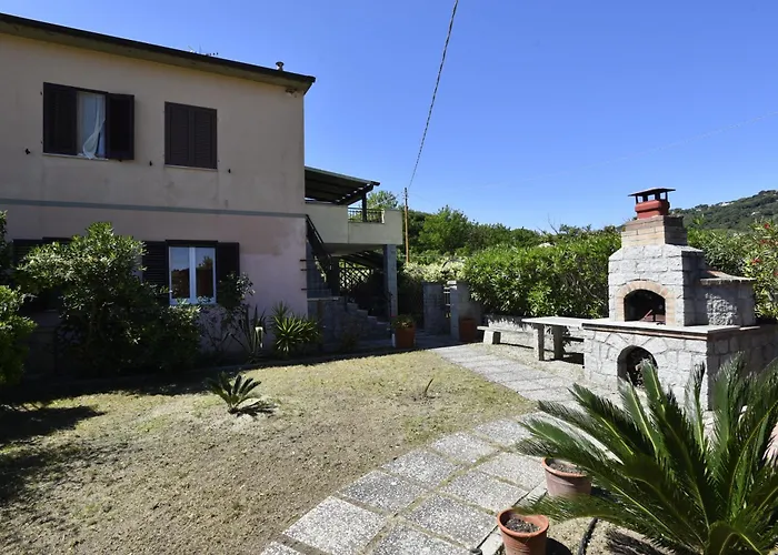 Oleandro - Giardini, Terrazze, Clima E Posti Auto