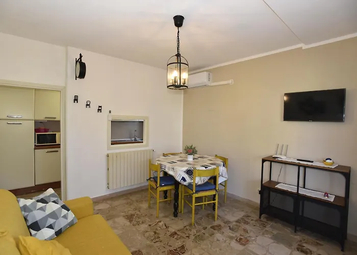 Oleandro - Giardini, Terrazze, Clima E Posti Auto Apartamento